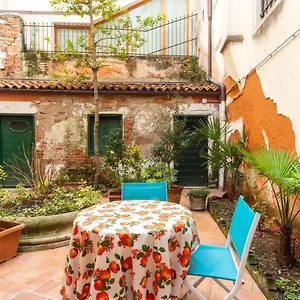 Ca' Longhi Venice