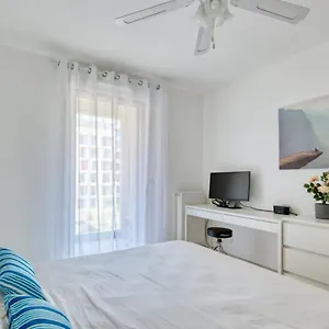  Appartement Le Fonction, Meublé 4 étoiles, Avec Parking Boxé France