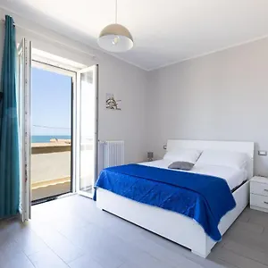 https://sunset-beach.it-romehotels.com